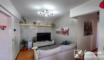 Apartamento 02 dormitórios, sacada, 01 vaga - Parada Inglesa/SP