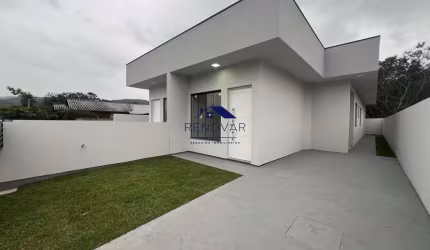 Casa no Bosque São José com 03 Dormitórios e Suíte