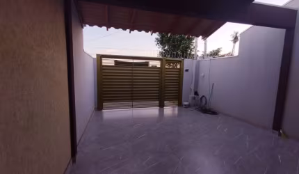 Belissima casa em construção!!