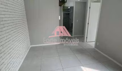 Apartamento Térreo, 2 Quartos no Condomínio Villagio Ventura / Santa Cruz - RJ