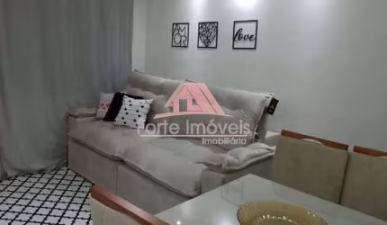 CASA EM CONDOMÍNIO