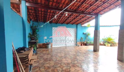 Casa Linear a venda com 2 Quartos - Inhoaiba/RJ