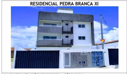 EXCELENTE APARTAMENTO, ACABAMENTO DIFERENCIADO, POSSUINDO  SOLARIUM MARAVILHOSO.