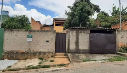 Casa a venda bairro Resplendor em Igarapé
