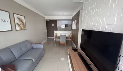 Apartamento de 80m2, com 2/4, suíte, Alphaville 1