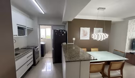 Apartamento de 80m², com 2/4, reversível para 3/4, Alphaville 1
