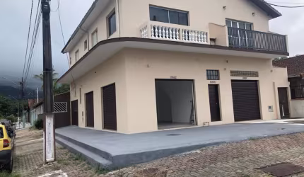 Oportunidade Imperdível: Apartamento + Loja de Esquina no Mesmo Imóvel!