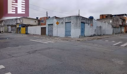 Terreno em Guaianazes, 1.800 metros da Estação Guaianazes
