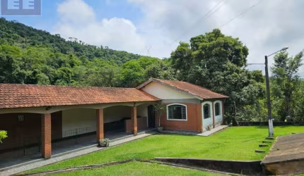 Sítio paradisíaco! São Roque- 5 km da cidade! 3 alqueires