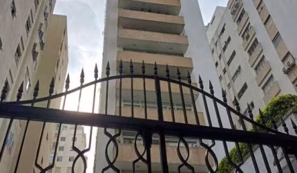 Apto em Higienópolis! Amplo! Sala 3 ambientes - Sala de tv- Sala de jantar- 4 Dormitórios sendo 3 Su