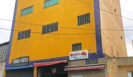 Salão Comercial para Locação em Osasco, Jardim ipê, 2 banheiros, 3 vagas