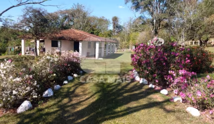 Casa para Venda em Bofete, Bela Vista, 4 dormitórios, 2 banheiros, 10 vagas