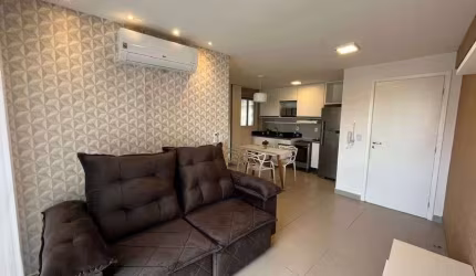 Aluguel 47 m² / 2 quartos / Beira Mar com Vista Mar / 100% Nascente