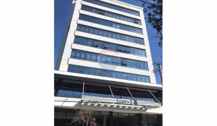 CEPV, edificação corporativa que redefine o conceito de ambientes de trabalho, oferecendo abordagem única e abrangente.