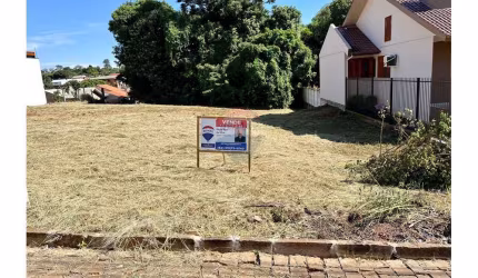 Terreno amplo no Bairro Martini em Não Me Toque.
