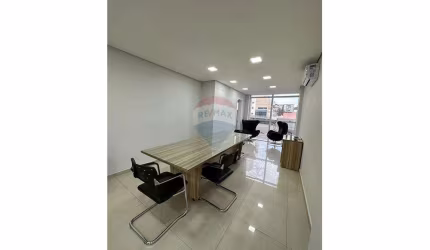 Sala comercial mobiliada  DESOCUPA DIA 30-01-2025