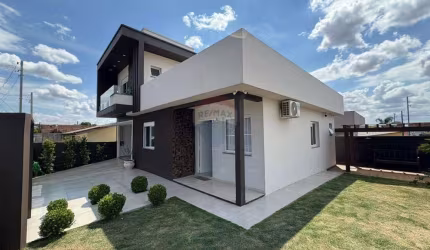 CASA 3 DORMITORIOS