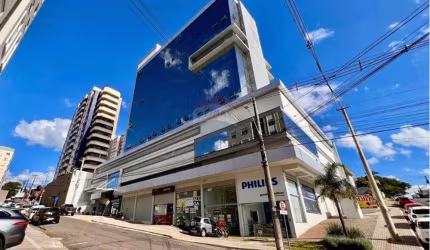 SALA COMERCIAL MOBILIADA NA ESQUINA DO IOT, EM PASSO FUNDO/RS