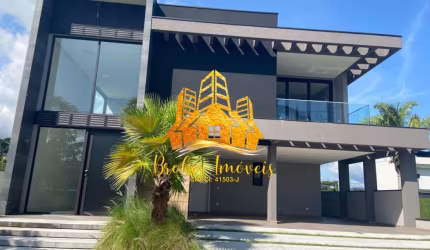 Casa Deslumbrante no Condmínio Costa Nova Residence Club bem frente ao mar no Massaguaçu