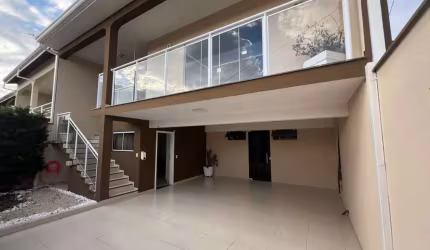 Belíssimo Imóvel a venda no Residencial Jardim Primavera em Bragança Paulista-SP