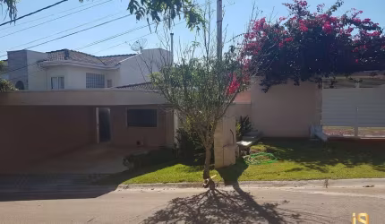 Belíssima casa a venda no condomínio Sunset Village em Bragança Paulista- SP