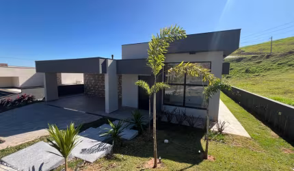 Excelente casa à venda no Condomínio Terras de Santa Cruz em Bragança Paulista/SP