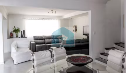 Sobrado Jardim Aeroporto 250 m² com 3 Quartos e 5 banheiros 3 vagas e piscina