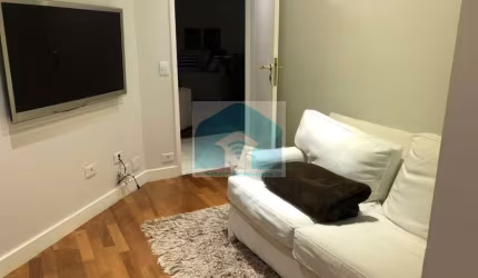 Apartamento Reformado Brooklin  Á Venda| 166 m² | 03 Suítes 3 vagas por R$ 2.200.000