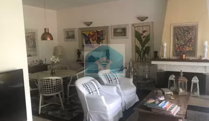 Casa terrea na Jardim los Angels com tres dormitórios, piscina, edicula