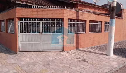Casa na Vila Tupi Praia Grande SP, com 2 dormitórios, 1 suíte