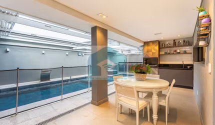 Casa Alto Da Boa Vista , condominio fechado , 3 suites com elevador piscina churrasqueira.