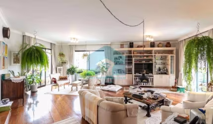 Apartamento Moema , 242m², 4 suites, 4 vagas !