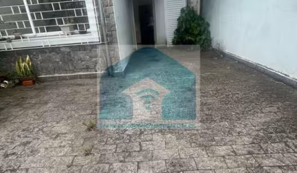 Campo Belo- Sobrdo residencial e comercial com tres dormitórios
