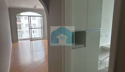 VENDO APARTAMENTO NO CONDOMÍNIO ALTO DO MORUMBI  tres dormitórios, 1 vagas de garagem