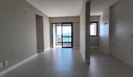Lindo Apto à Venda, Vista Mar e Pontes, 2 dormitórios, 2 vagas, centro