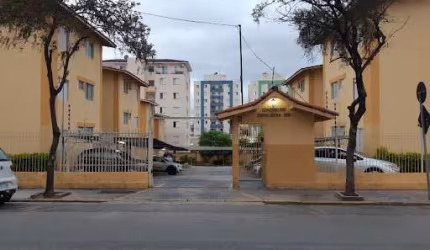 Apartamento com 2 dormitórios à venda, 50 m² por R$ 172.000,00 - Jardim Guadalajara - Sorocaba/SP
