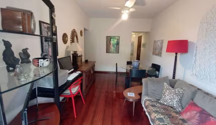 Apartamento para venda com 2 quartos Icaraí