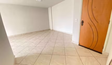 Apartamento para venda possui 120 metros quadrados com 3 quartos Niterói RJ
