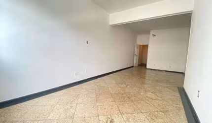 Apartamento para venda possui 132 metros quadrados com 3 quartos em Icaraí - Niterói - RJ