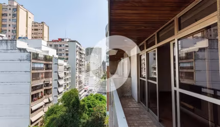 Apartamento para venda tem 300 metros quadrados com 4 quartos em Icaraí - Niterói - RJ