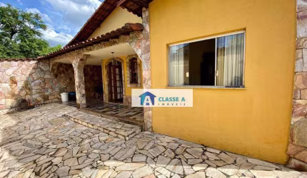 Casa com 3 dormitórios à venda, 360 m² por R$ 1.050.000,00 - João Pinheiro - Belo Horizonte/MG