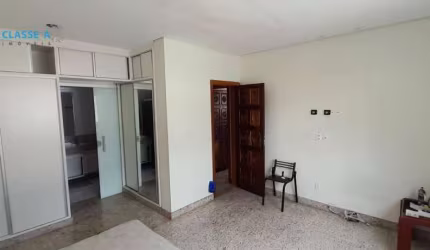 Classe A oferece esta Casa com 04 dormitórios à venda, 460 m² por R$ 1.390.000,00 - Padre Eustáquio - Belo Horizonte/MG