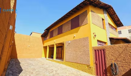 Casa com  04 quartos  à venda, 280 m² por R$ 1.400.000 - Padre Eustáquio - Belo Horizonte/MG