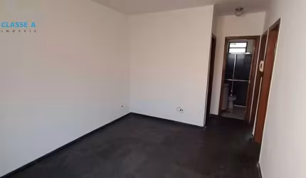 Classe A Imóveis apresenta: Apartamento em Localização Excelente