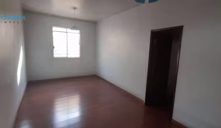 Classe A Imóveis Apresenta: Casa Espaçosa e Aconchegante no Carlos Prates!