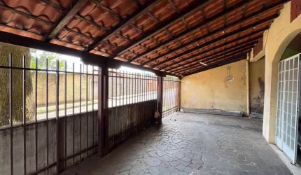 Duas casas no mesmo lote de 03 e 02 quartos venda,  por R$ 780.000 - João Pinheiro - Belo Horizonte/MG