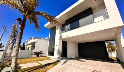 Ferreira Negócios Imobiliários Vende	Sobrado em Passo de Torres Bairro Centro Residência Quadra Mar