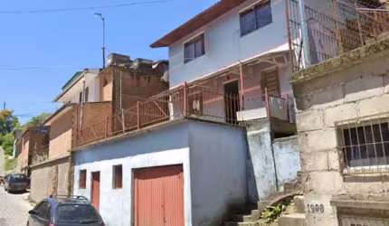 Ferreira Negócios Imobiliários Vende	Casa em Caxias do Sul Bairro Kayser