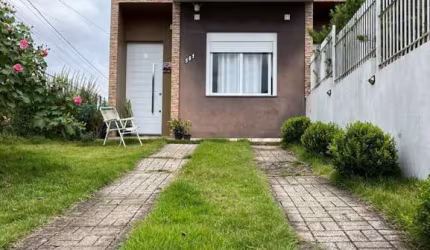 Ferreira Negócios Imobiliários Vende	Sobrado em Farroupilha Bairro Belvedere Sobrado