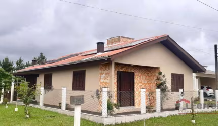 Ferreira Negócios Imobiliários Vende	Casa em Arroio do Sal Bairro Centro Casa